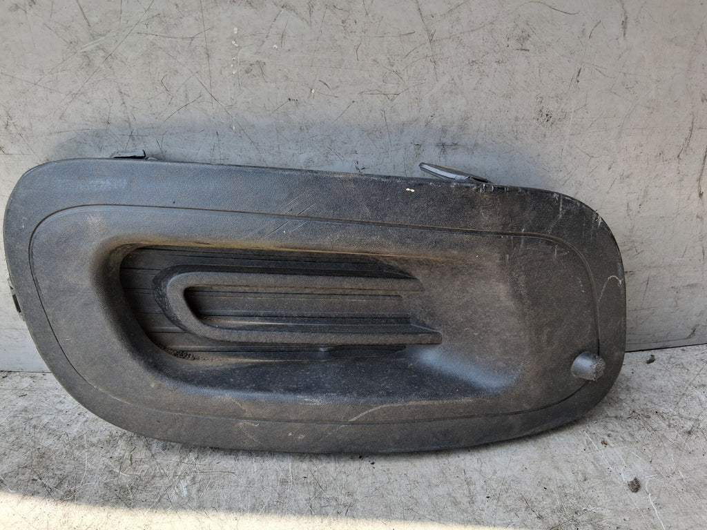2019 FIAT PANDA MK3 OSF DRIVER SIDE FRONT FOG LIGHT TRIM SURROUND 735520447