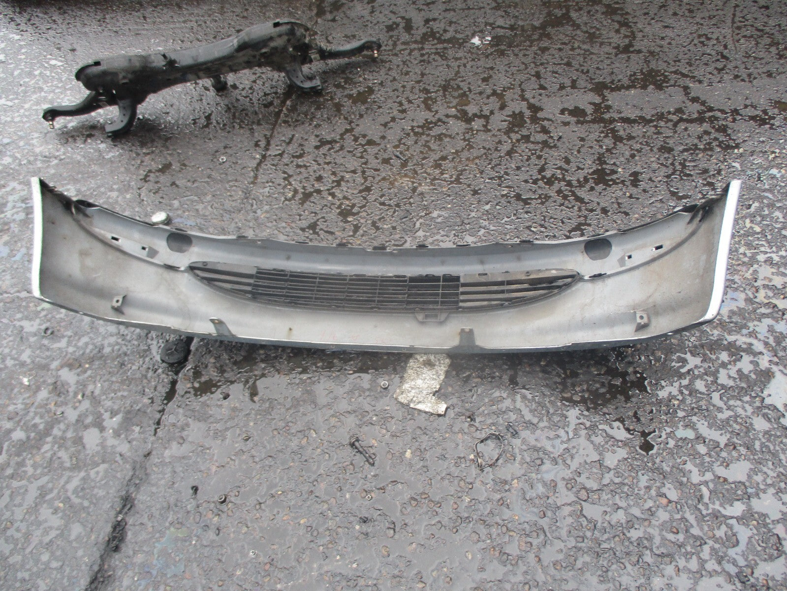 PEUGEOT 206 2002 FRONT COMPLETE BUMPER BLUE