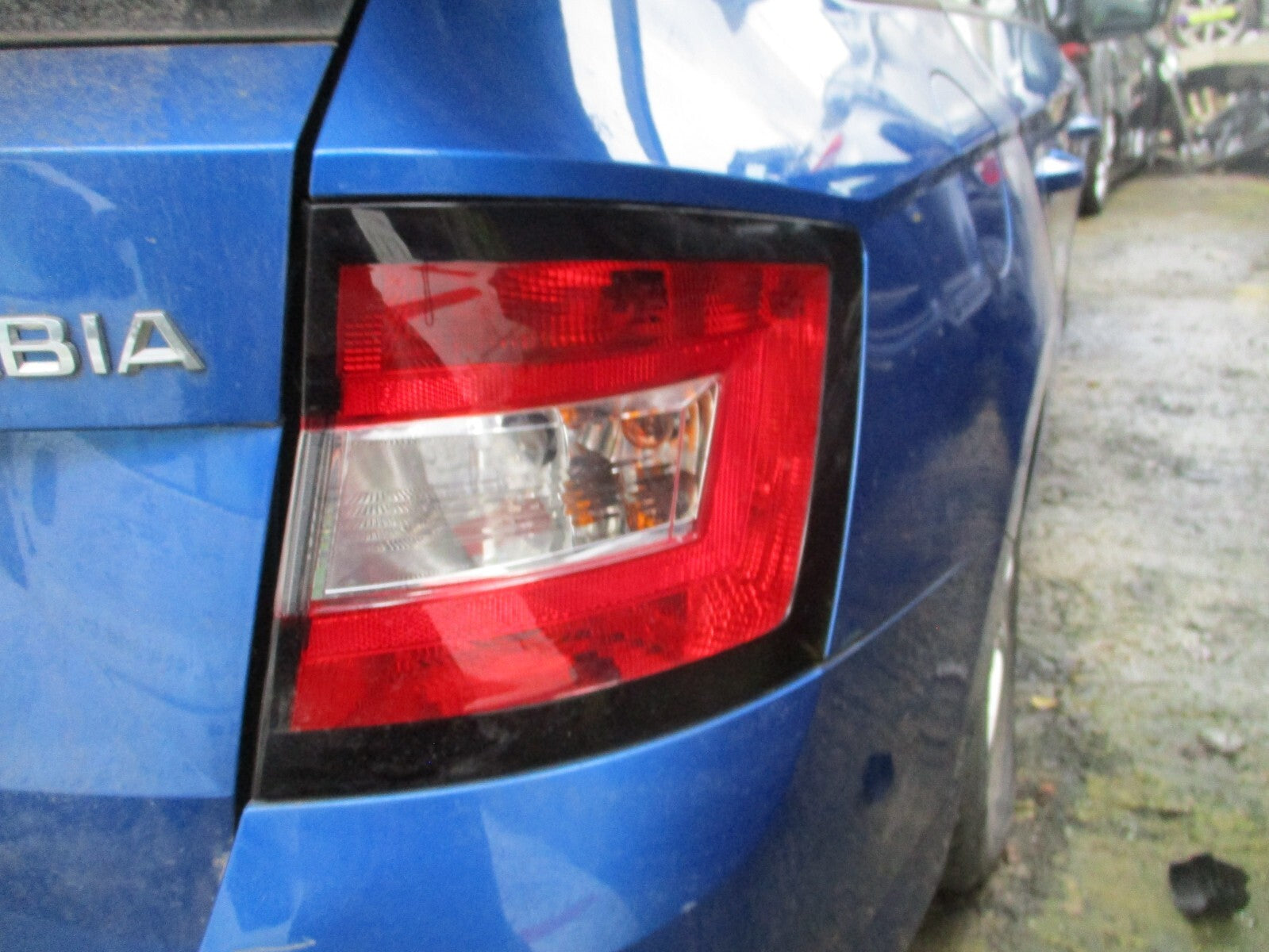 2019 SKODA FABIA MK3 NJ ESTATE OSR DRIVER SIDE REAR TAIL LIGHT LAMP