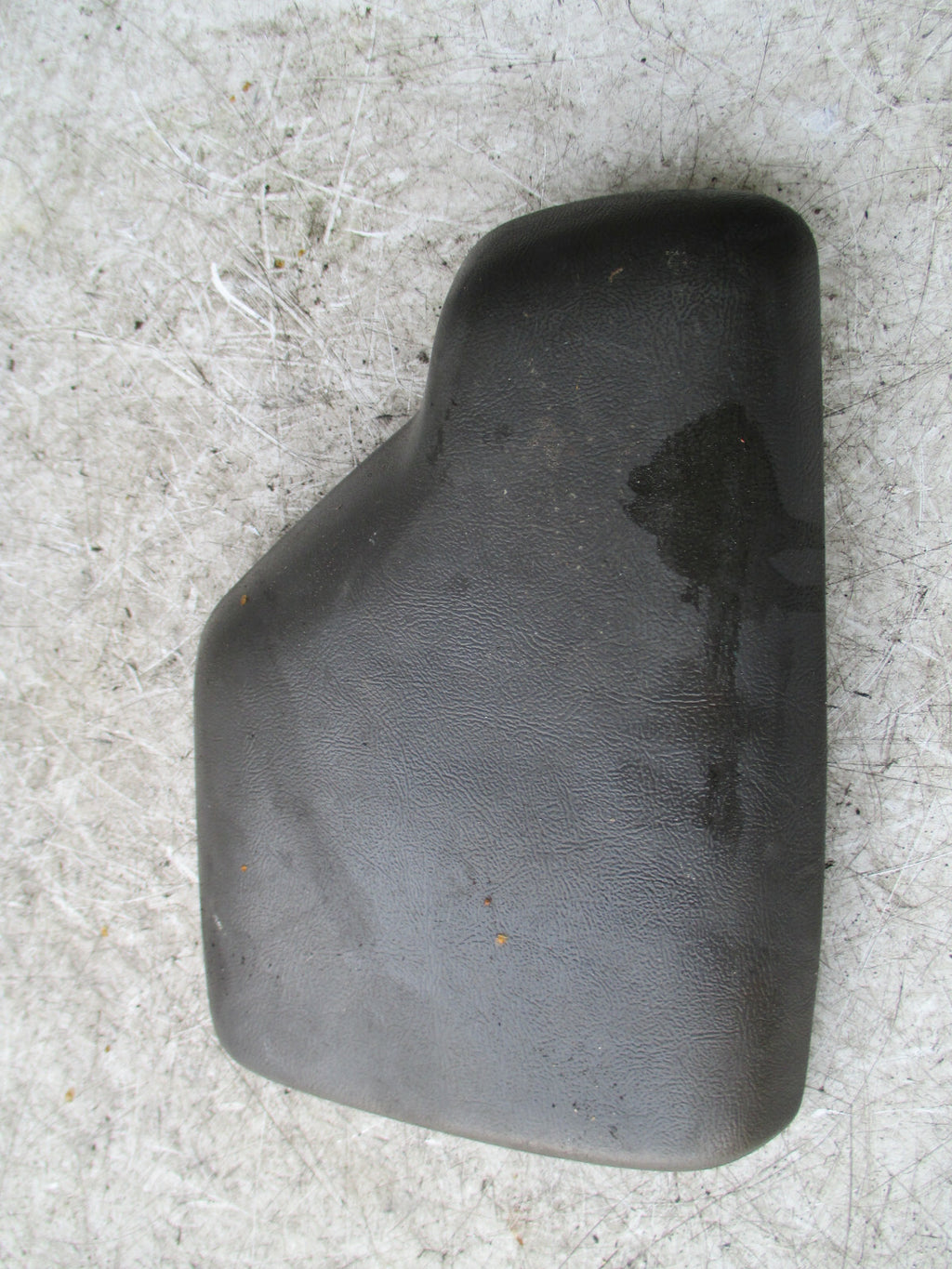 FORD EXPLORER 1995 CENTRE CONSOLE ARMREST LEATHER