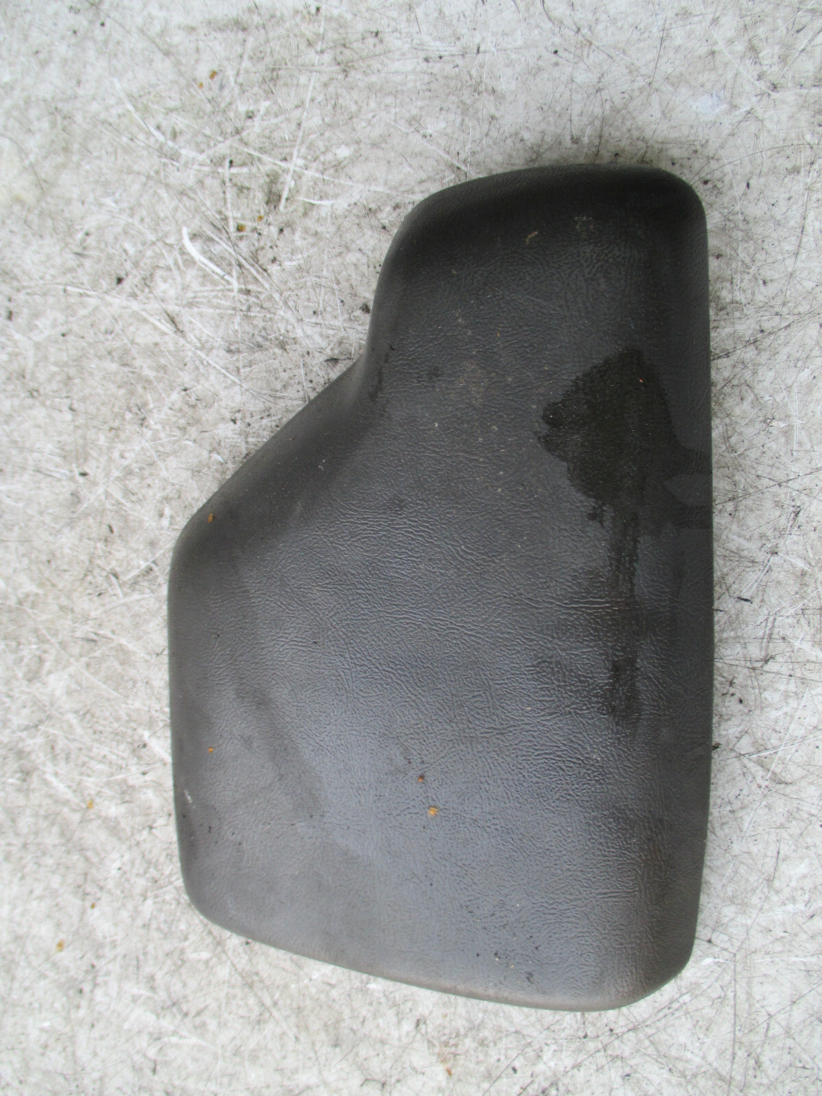 FORD EXPLORER 1995 CENTRE CONSOLE ARMREST LEATHER