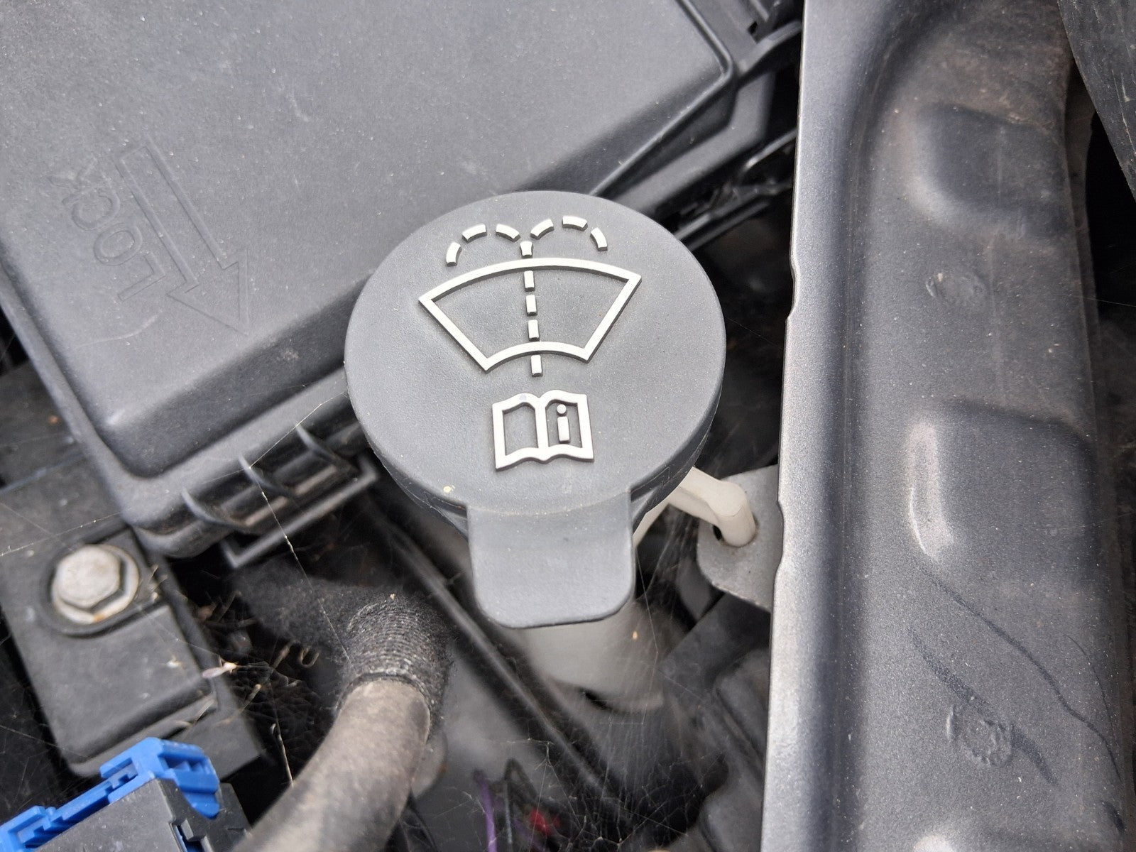 2017 VAUXHALL MERIVA B MK2 1.4 PETROL FRONT WINDSCREEN WASHER BOTTLE RESERVOIR
