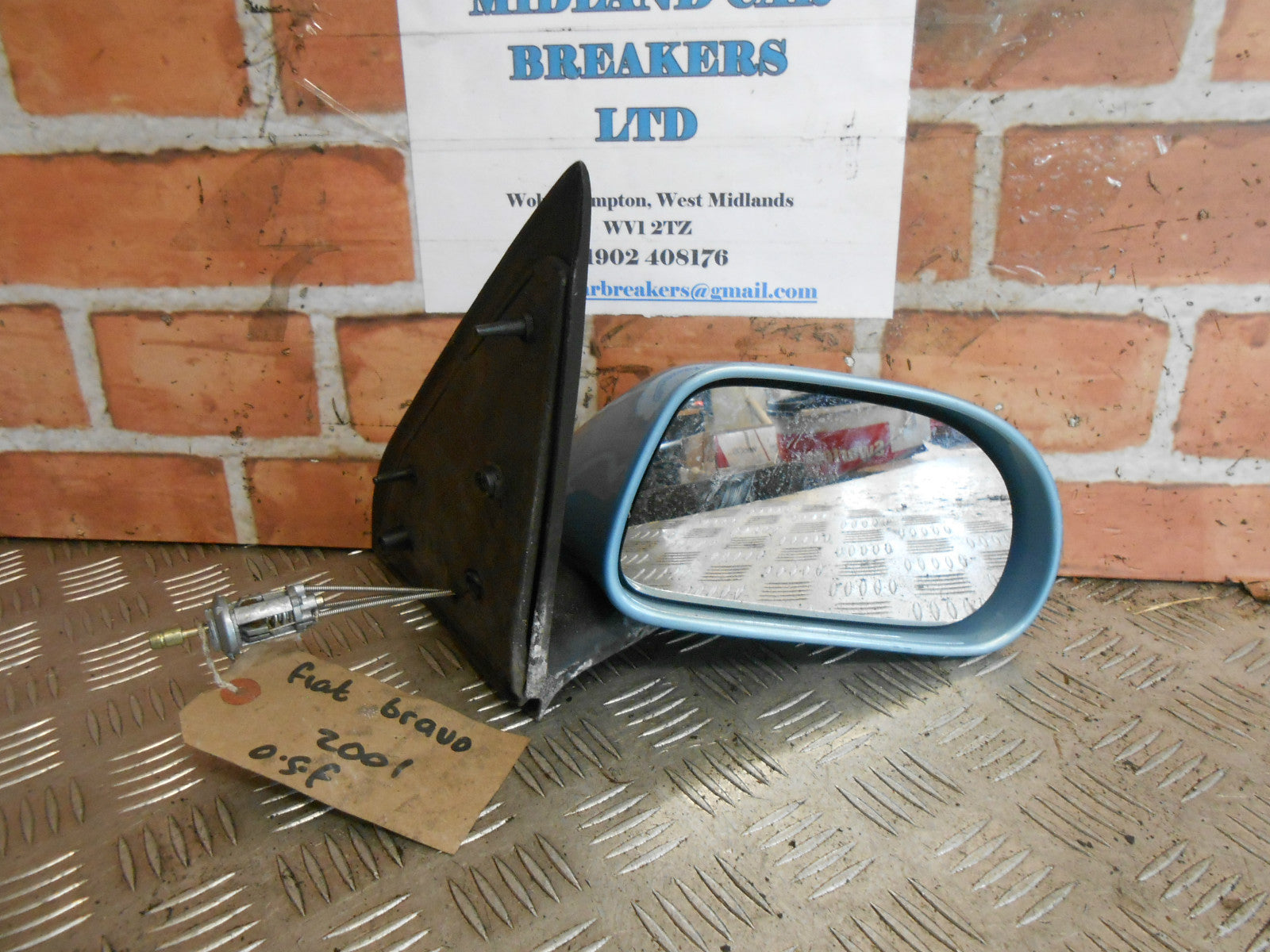 FIAT BRAVO 2001 OS DRIVER SIDE MANUAL DOOR WING MIRROR ASSEMBLY LIGHT BLUE