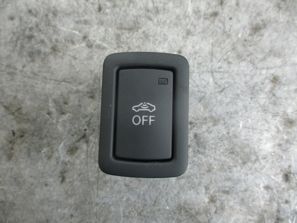 AUDI A3 8V (MK3) ALARM ACTIVATION SWITCH BUTTON 4F0962109B