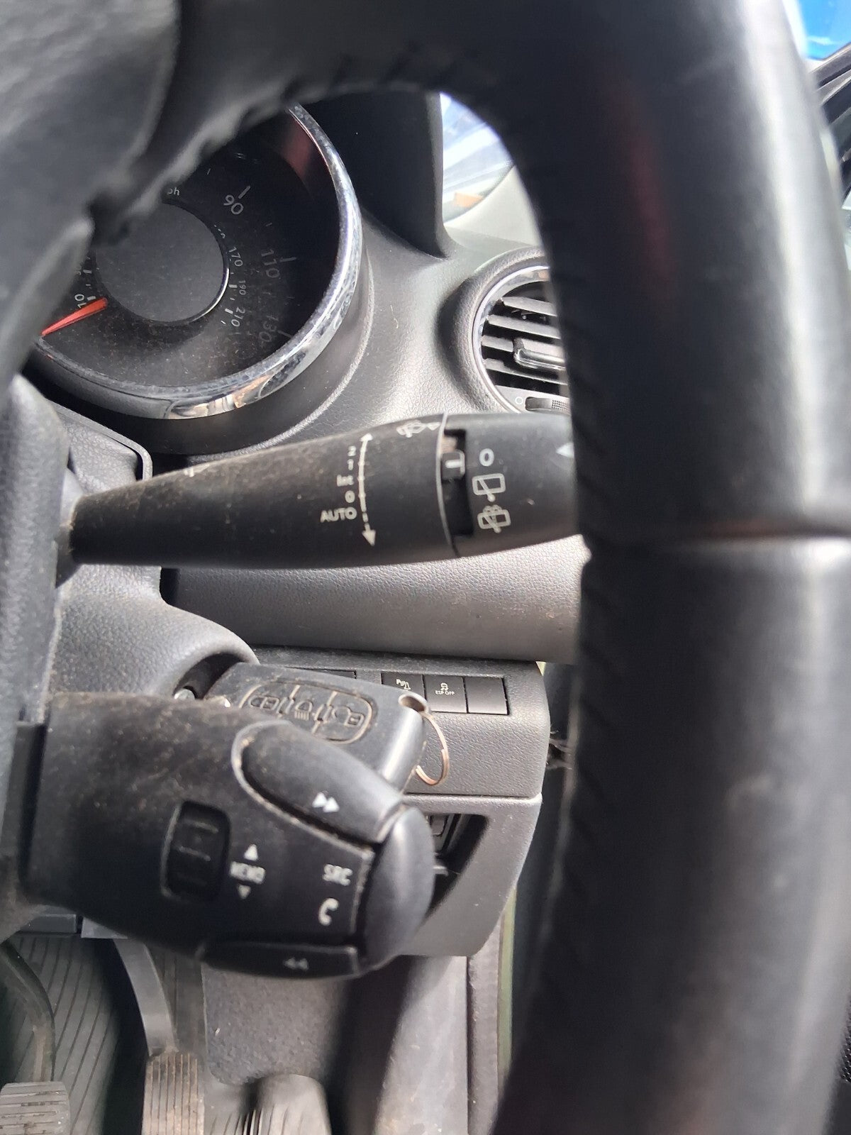 2012 PEUGEOT 3008 MK1 INDICATOR WIPER STALK SWITCH WITH SQUIB