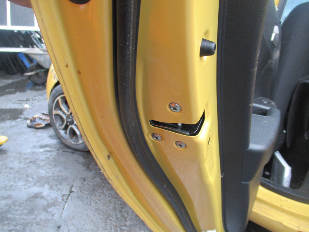 2023 KIA PICANTO MK3 JA NSR PASSENGER SIDE REAR DOOR LOCK MECHANISM