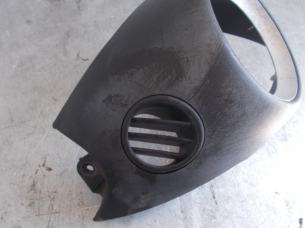 MINI COOPER ONE 2007 OS/ DRIVER SIDE AIR OUTLET PANEL TRIM SILVER 24105309