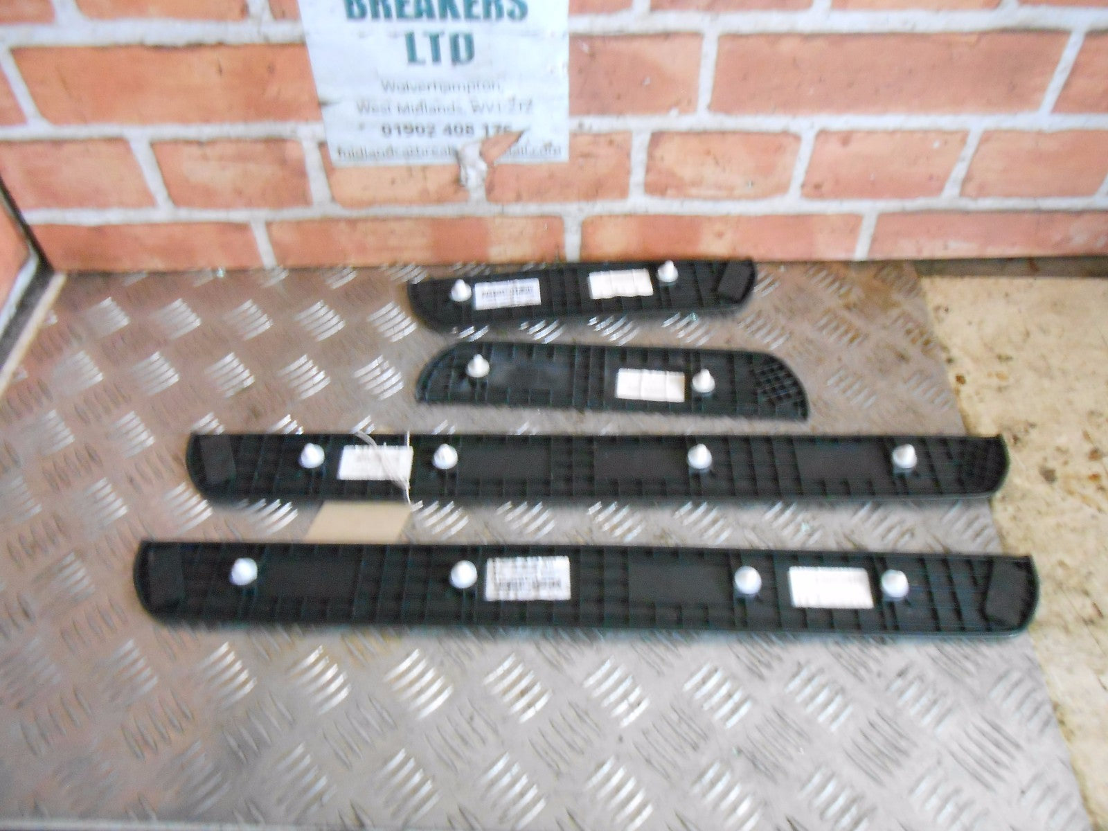 HONDA CIVIC MK8 2007 5 DOOR INTERIOR SILL TRIM PLASTIC TRIM SET BLACK