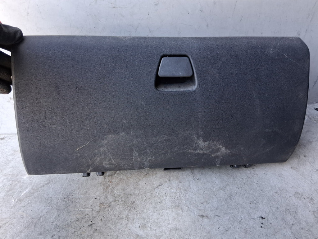 2019 CITROEN C1 MK2 GLOVE BOX FRONT STORAGE COMPARTMENT 555500H020