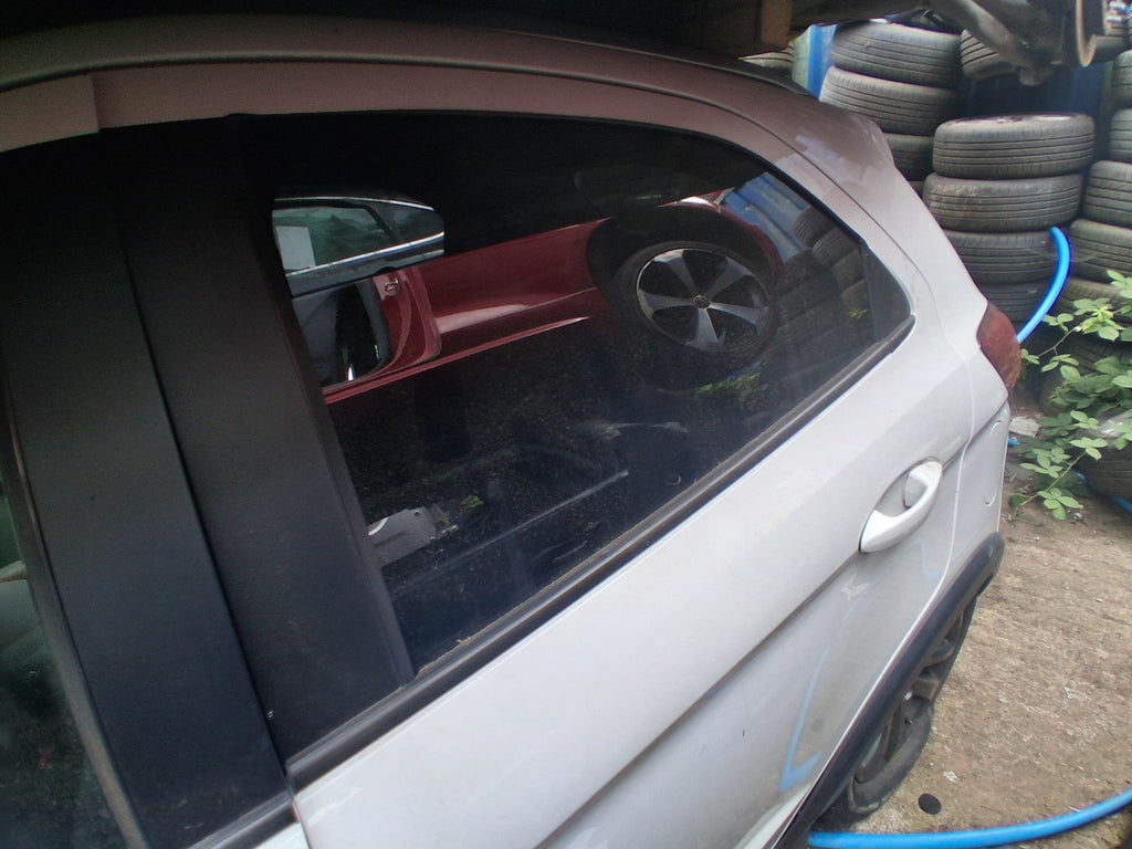 2018 FORD KA + PLUS MK3 HATCHBACK NSR PASSENGER SIDE REAR DOOR WINDOW GLASS