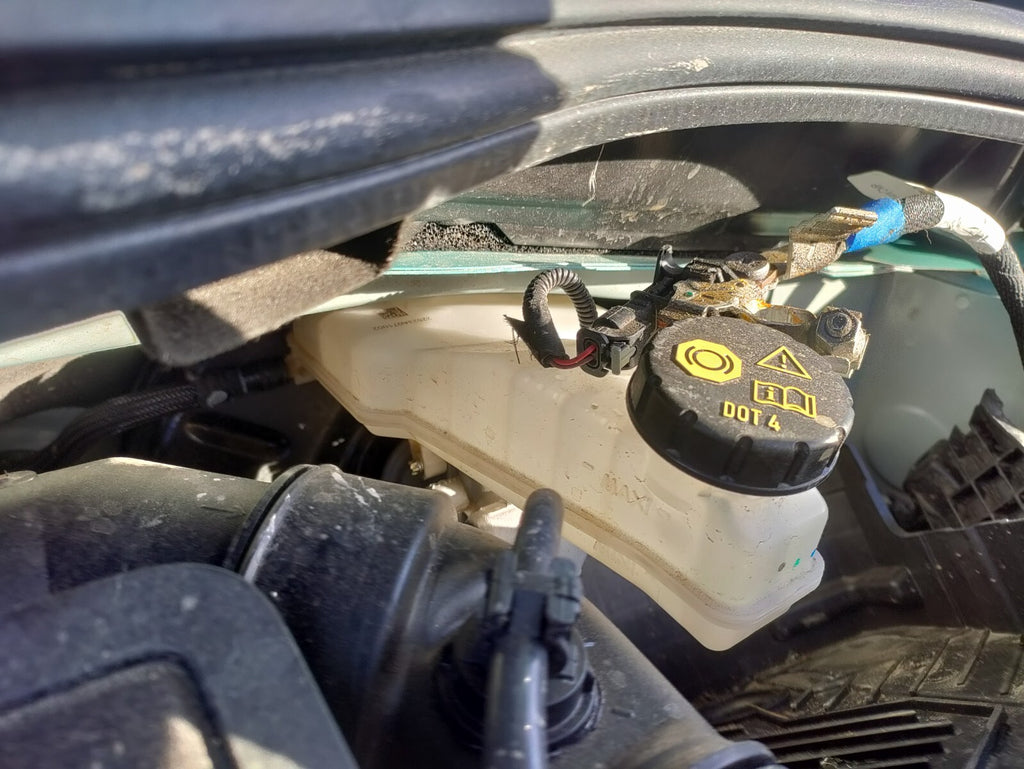 2024 JEEP AVENGER 1.2 PETROL BRAKE FLUID RESERVOIR