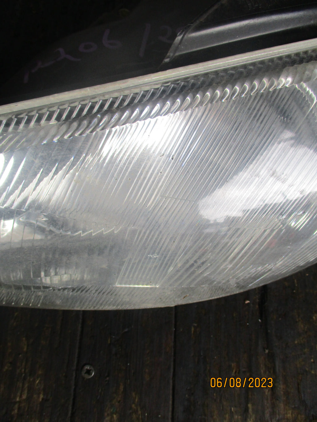 PEUGEOT 206 2002 NS PASSENGER SIDE FRONT HEADLIGHT 9640559780
