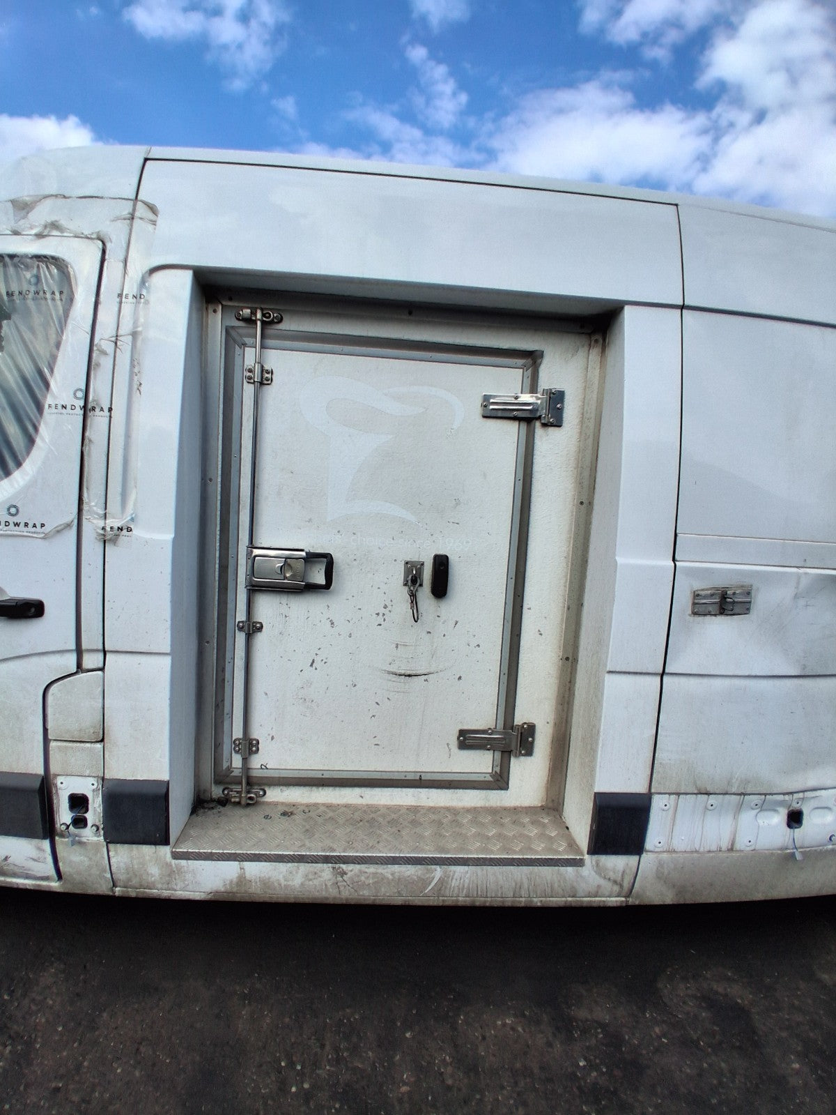 2024 NISSAN INTERSTAR MASTER MK3 LEFT PASSENGER SIDE REFRIGERATOR DOOR FRIDGE