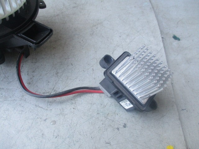 2019 VAUXHALL INSIGNIA AIR CON HEATER BLOWER MOTOR 13506208