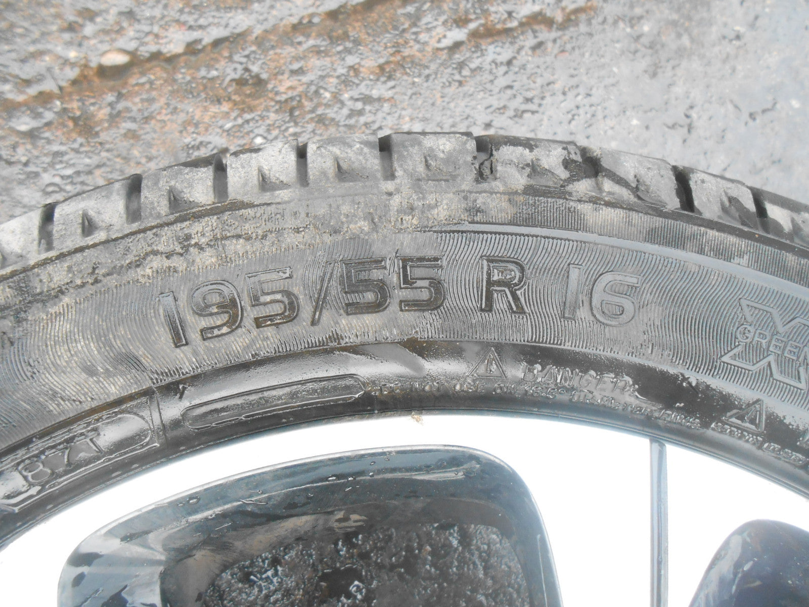 CITROEN DS3 2016 KRYPTON ALUMINIUM ALLOY WHEEL & MICHELIN TYRE 195/55 R16