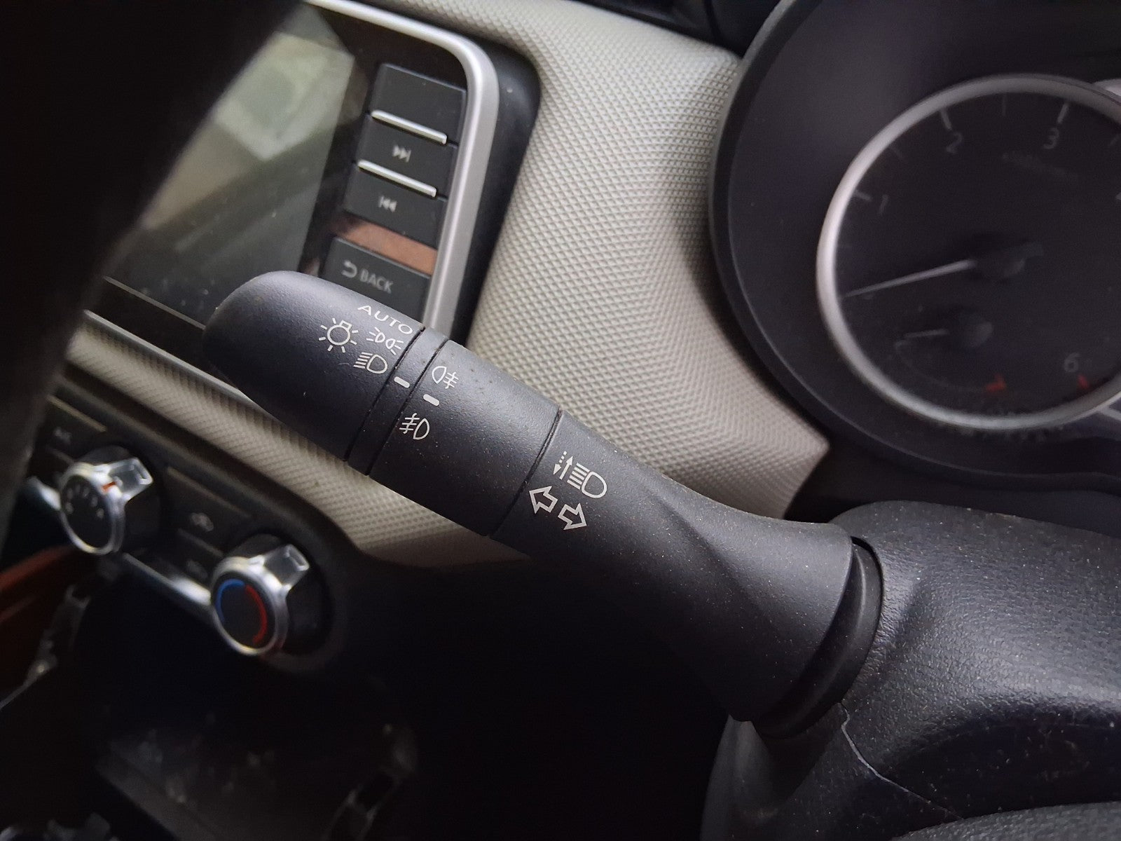 2018 NISSAN MICRA K14 INDICATOR WIPER COMBINATION SWITCH STALK SQUIB