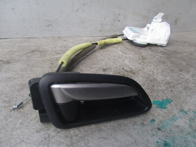 2019 MAJDA 2 1.5 PETROL DRIVER SIDE REAR DOOR LOCK WITH HANDLE