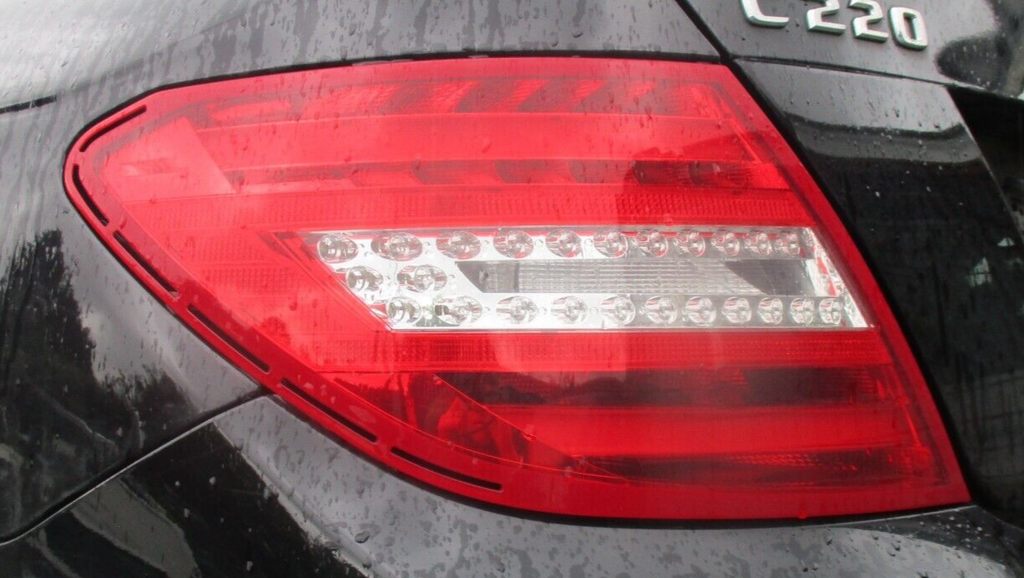 MERCEDES BENZ C CLASS COUPE W204 2012 REAR NSF PASSENGER SIDE BOOT TAILLIGHT