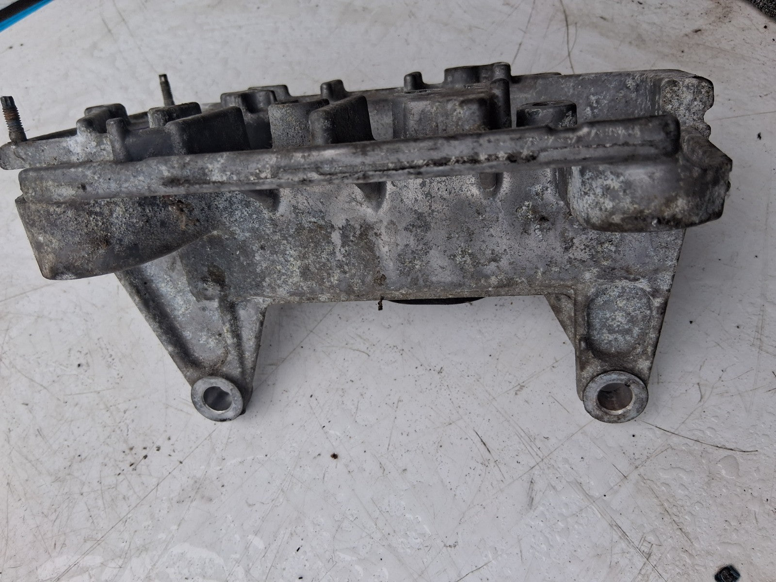 2016 NISSAN JUKE F15 ENGINE MOUNT BRACKET 038122