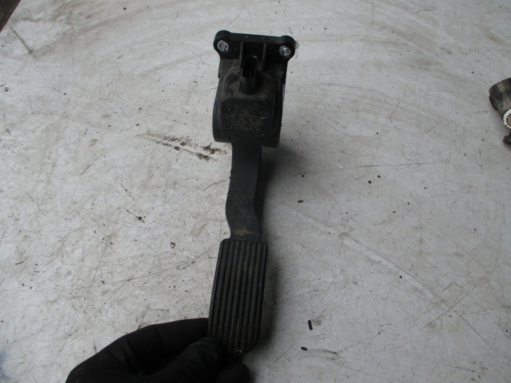 VW VOLKSWAGEN CRAFTER ACCELERATOR THROTTLE GAS PEDAL ASSEMBLY UNIT 0280755023