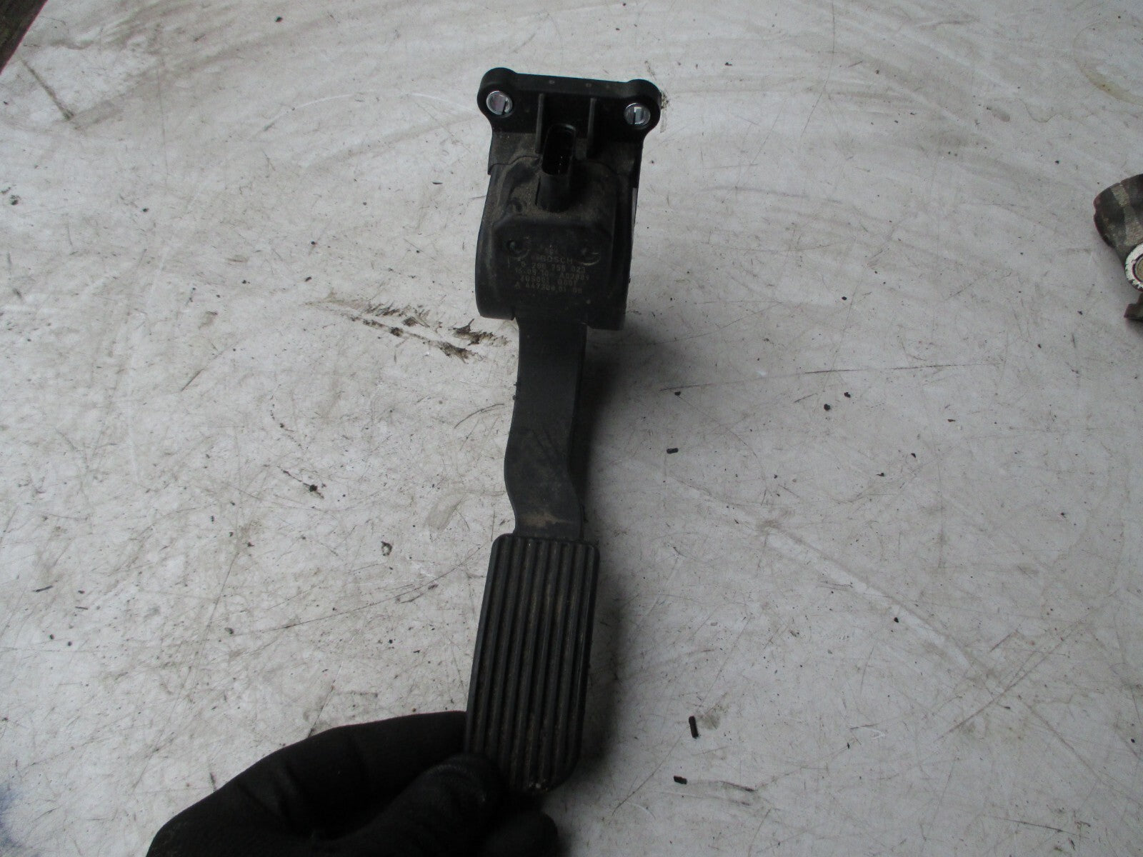 VW VOLKSWAGEN CRAFTER ACCELERATOR THROTTLE GAS PEDAL ASSEMBLY UNIT 0280755023