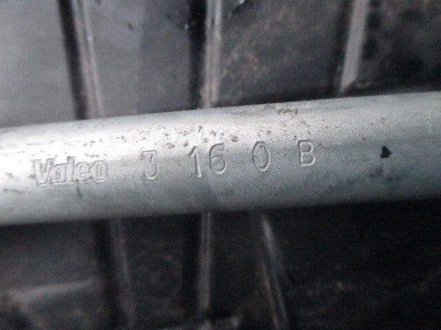 2007 VAUXHALL CORSA FRONT WINDSCREEN WIPER MOTOR AND LINKAGE 9824534680