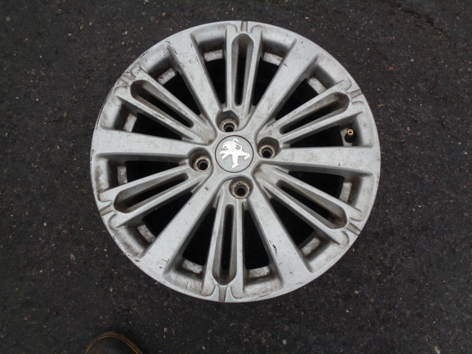 PEUGEOT 208 16 INCH SPARE ALLOY WHEEL RIM 9808137577