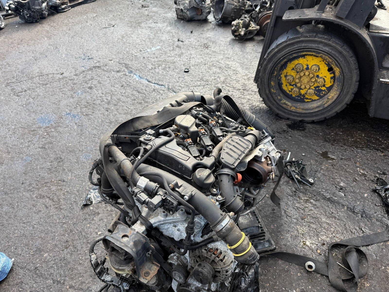 2016 CITROEN DS3 1.2 PETROL ENGINE COMPLETE HN01 DAMAGED