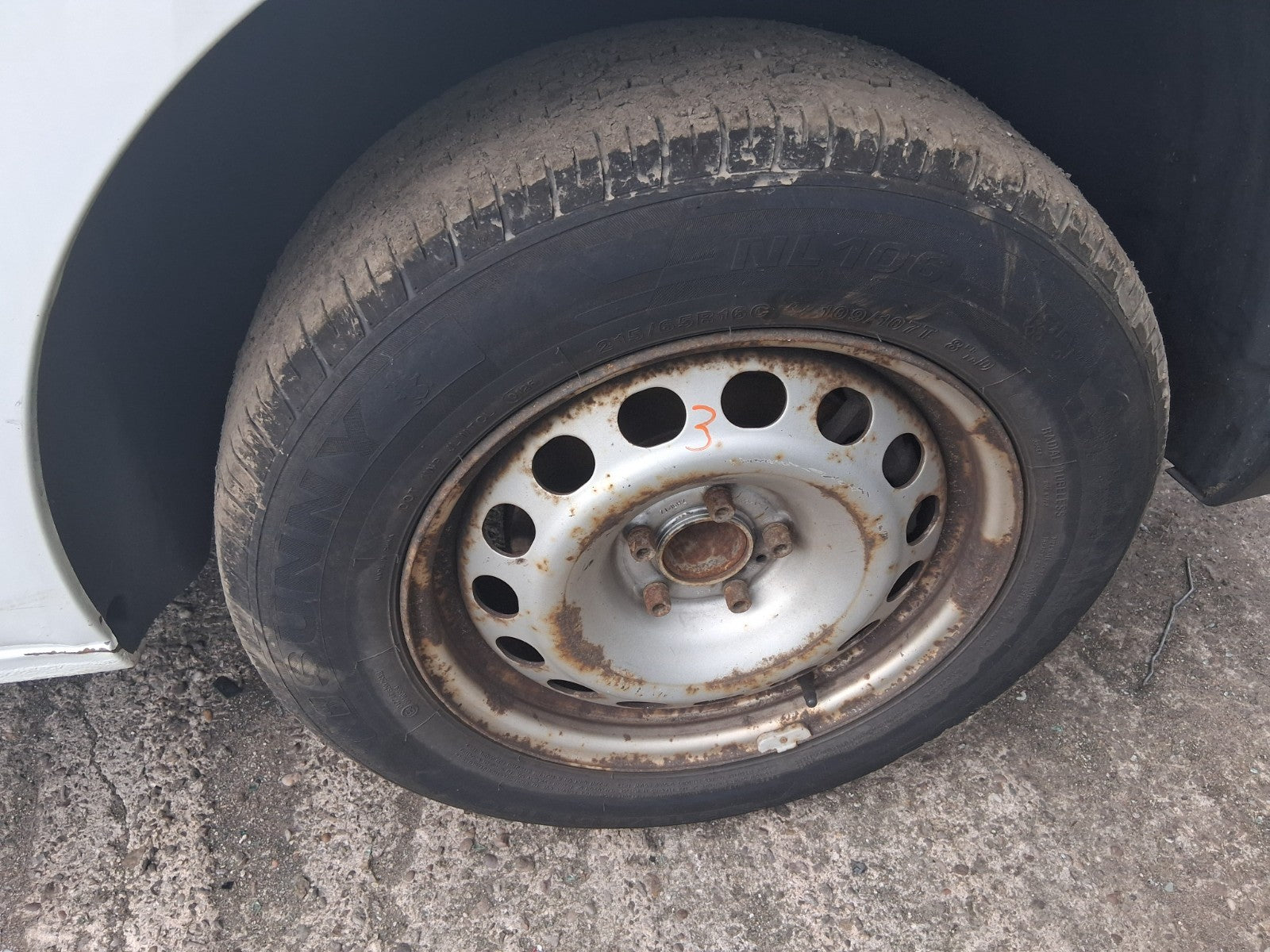 2019 CITROEN DISPATCH VIVARO MK3 16 INCH STEEL WHEEL WITH TYRE 215/65R16C REF 3
