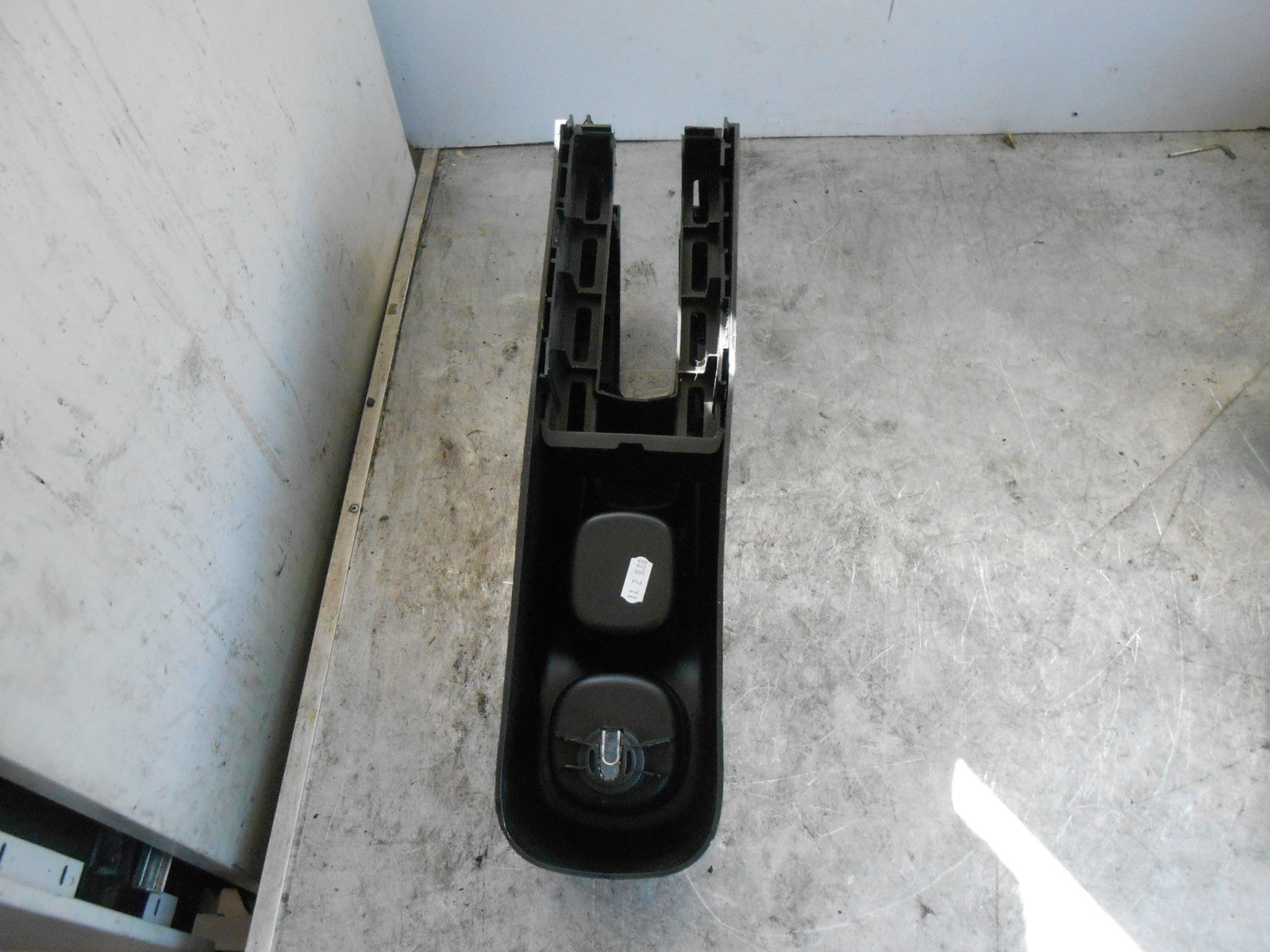 FIAT PANDA 319 (MK3) 2014 HANDBRAKE LEVER SUIRROUND CUP HOLDER TRIM 51846446