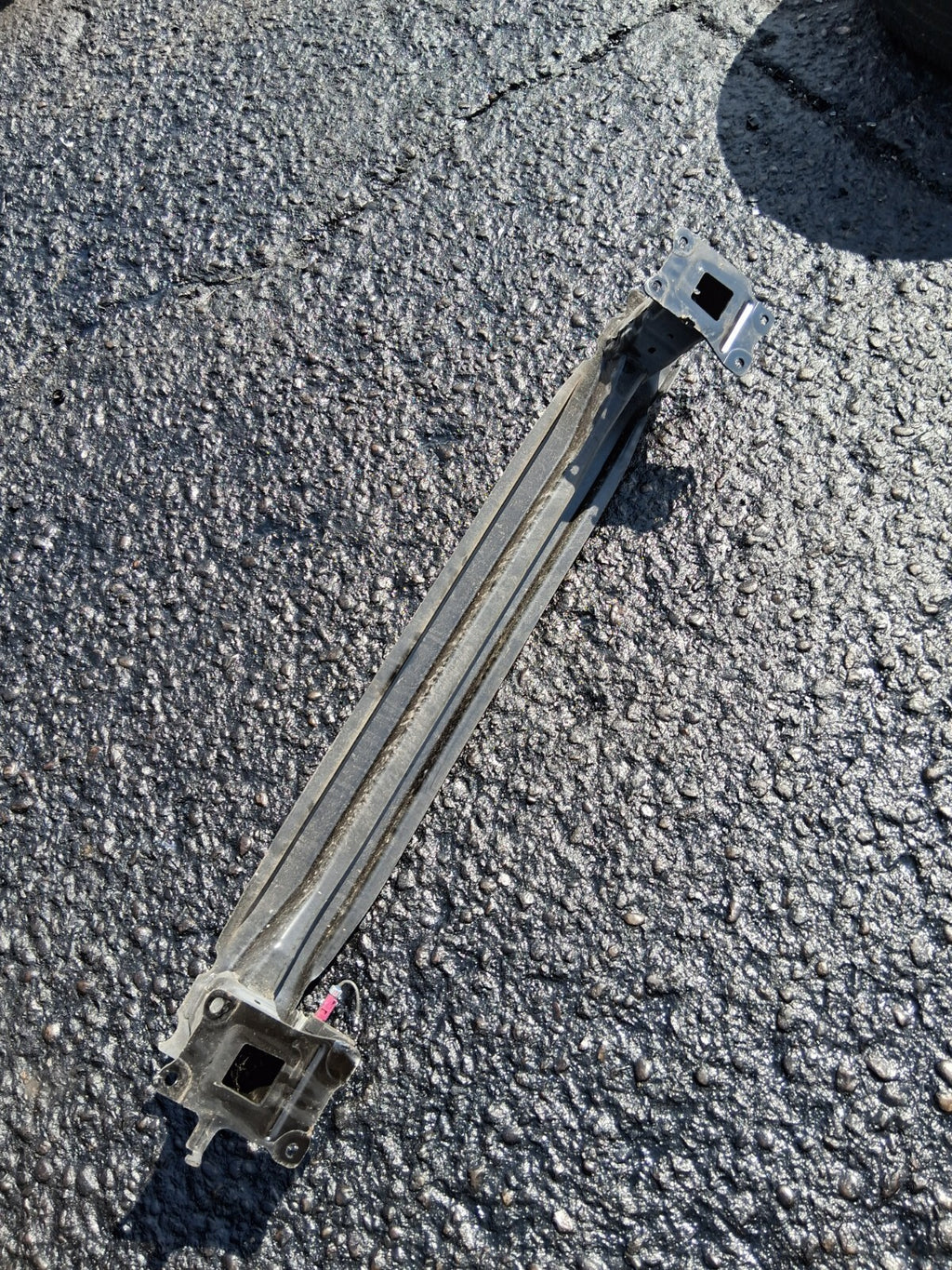 2021 VW VOLKSWAGEN T CROSS REAR CRASH IMPACT REINFORCEMENT BAR