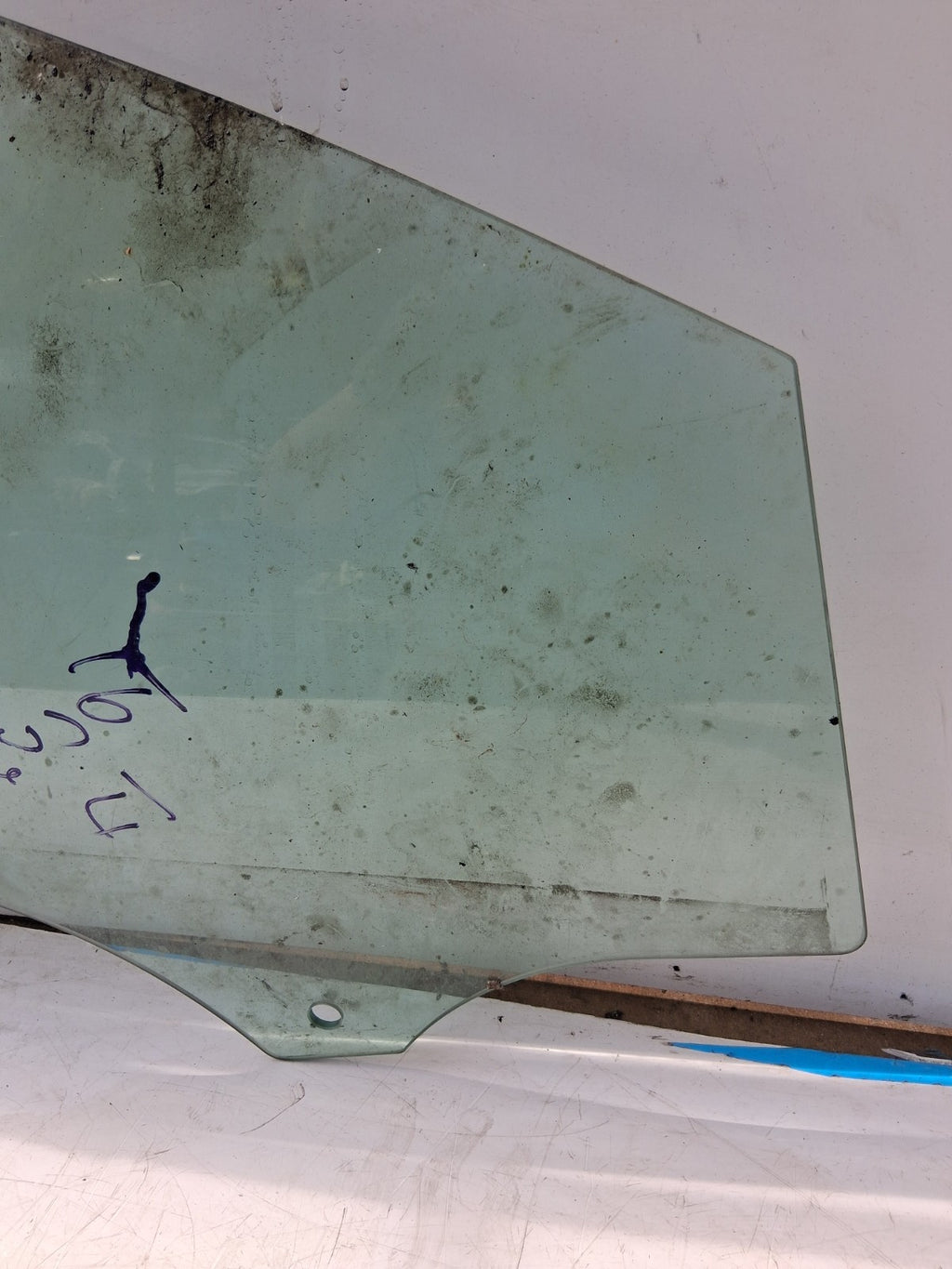 2017 FORD FOCUS MK3 OSF DRIVER SIDE FRONT RIGHT WINDOW GLASS
