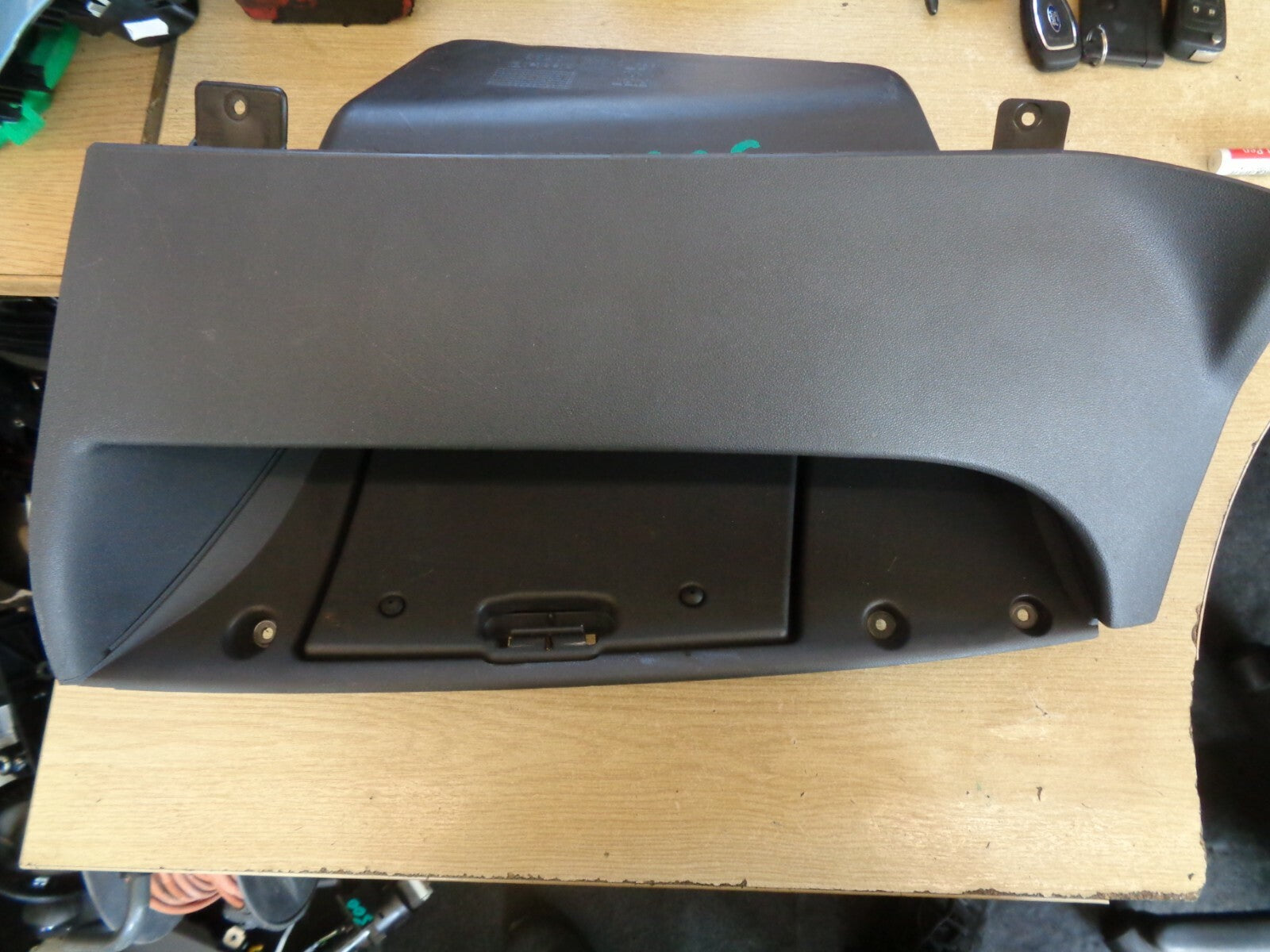 FIAT 500 MK1 2012 NS PASSENGER SIDE GLOVE BOX 735446265