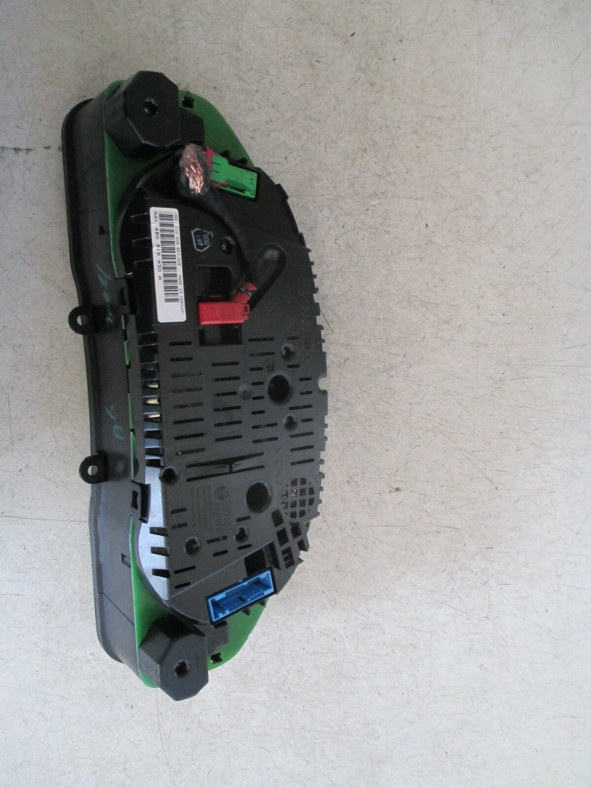 AUDI A6 2004 C5 SPEEDOMETER INSTRUMENT CLUSTER 4B0919930A