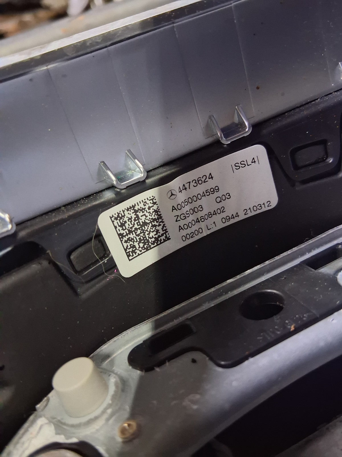 2021 MERCEDES A CLASS V177 MULTIFUNCTIONAL STEERING WHEEL A0050004599
