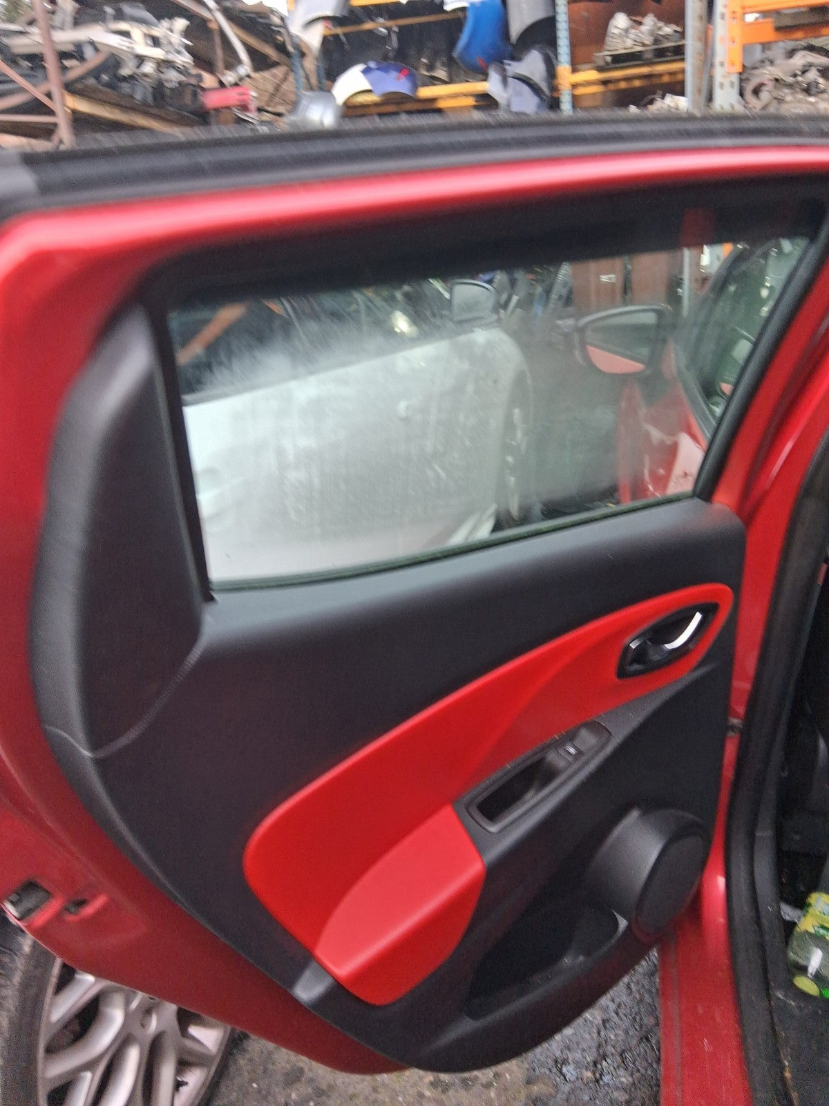 2013 RENAULT CLIO X98 MK4 NSR PASSENGER SIDE REAR LEFT WINDOW GLASS