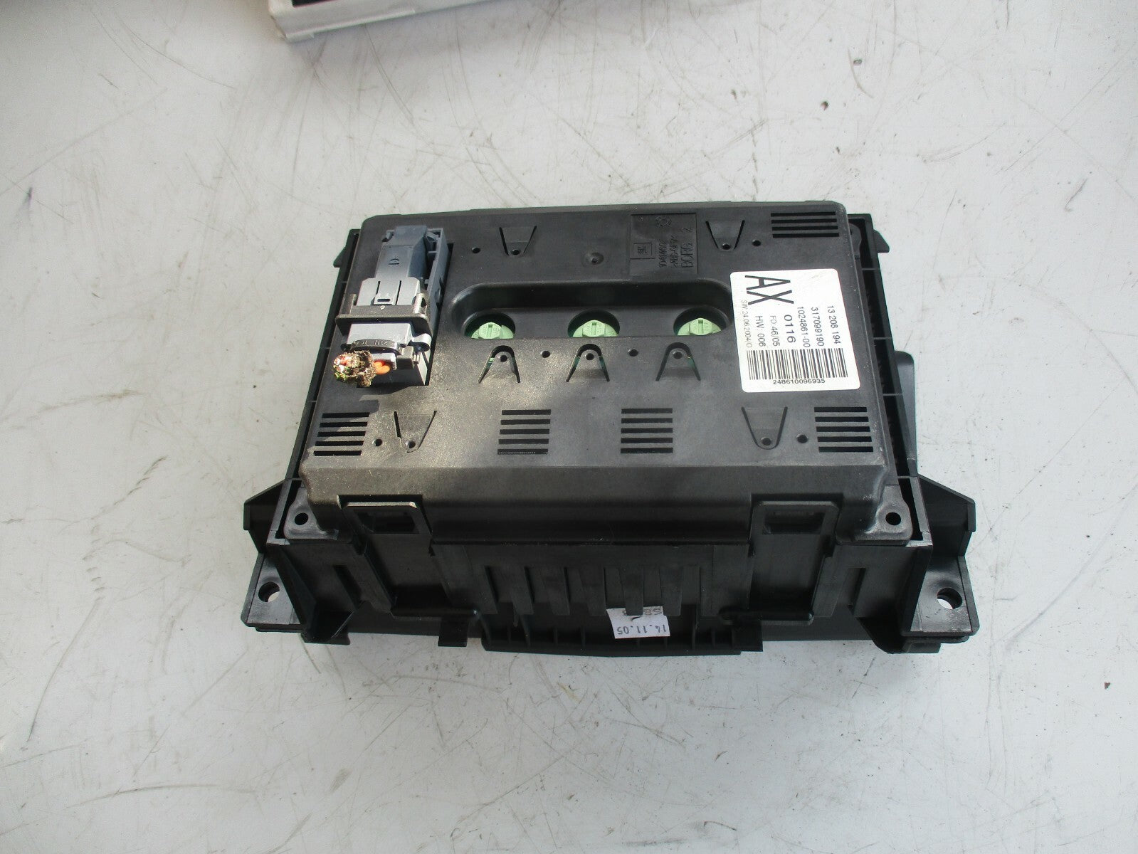 VAUXHALL ASTRA H MK5 CENTRAL CLOCKS STEREO DISPLAY SCREEN 13208194