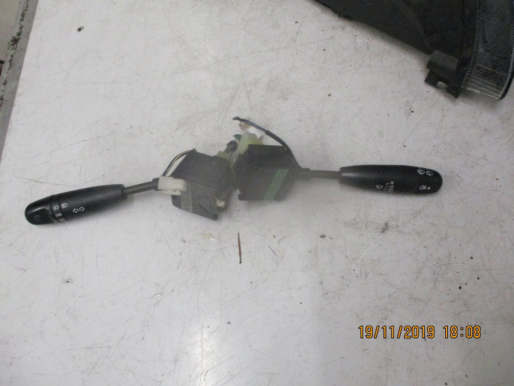 CHEVROLET MATIZ T200 MK1 WINDSCREEN WIPER INDICATOR HEADLIGHT STALKS 96602569
