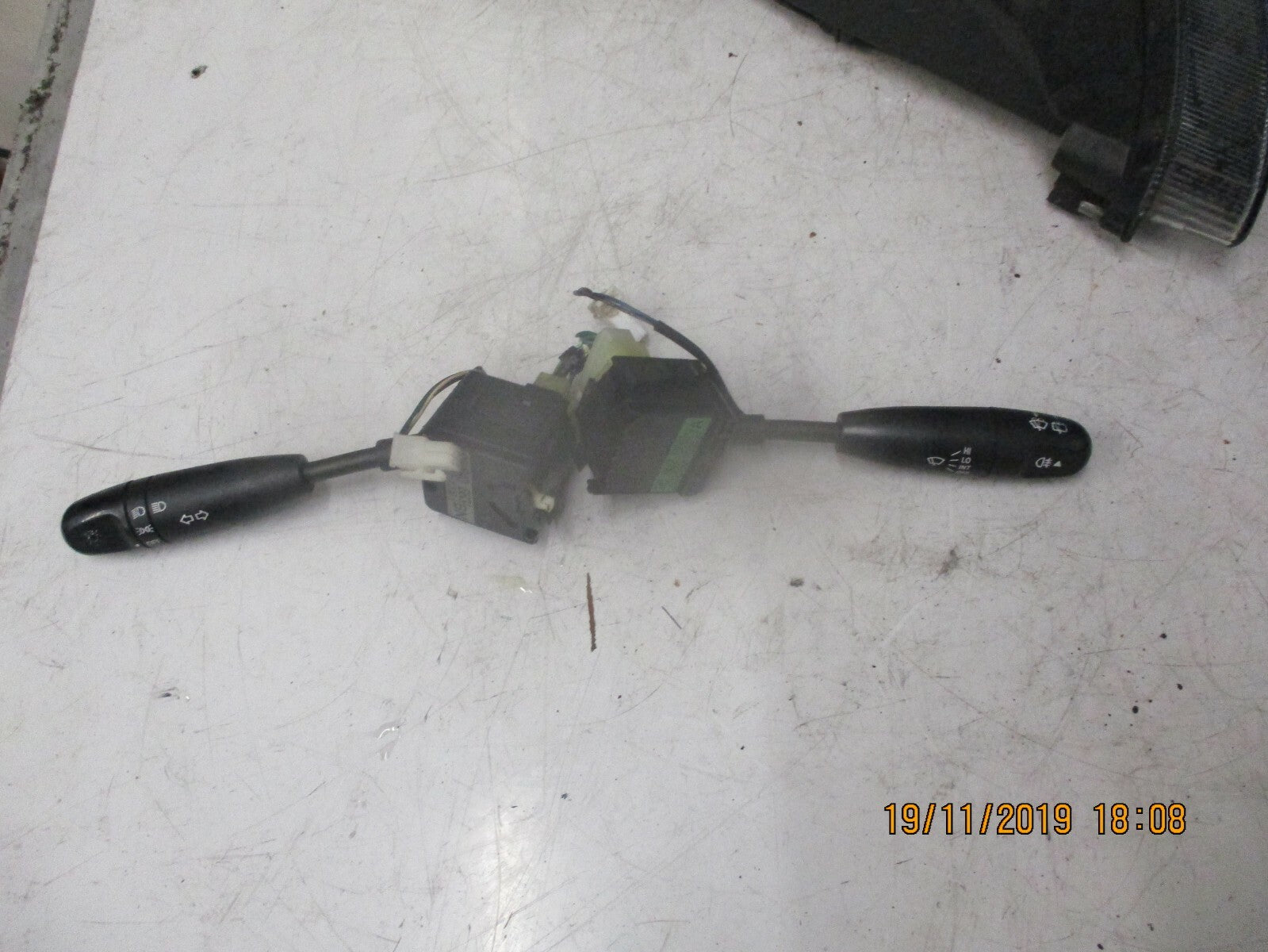 CHEVROLET MATIZ T200 MK1 WINDSCREEN WIPER INDICATOR HEADLIGHT STALKS 96602569