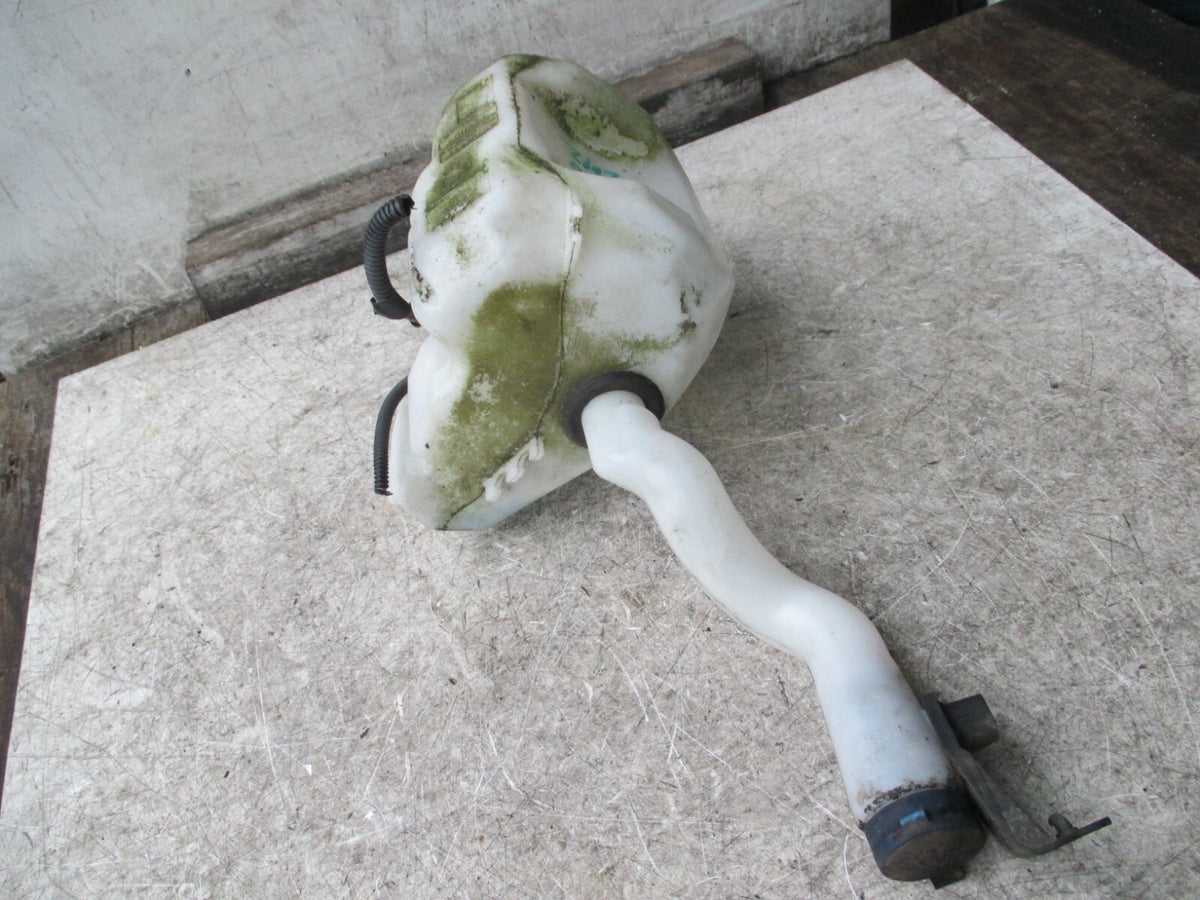 FIAT PUNTO 2012 MK3 WINDSCREEN WASHER TANK BOTTLE