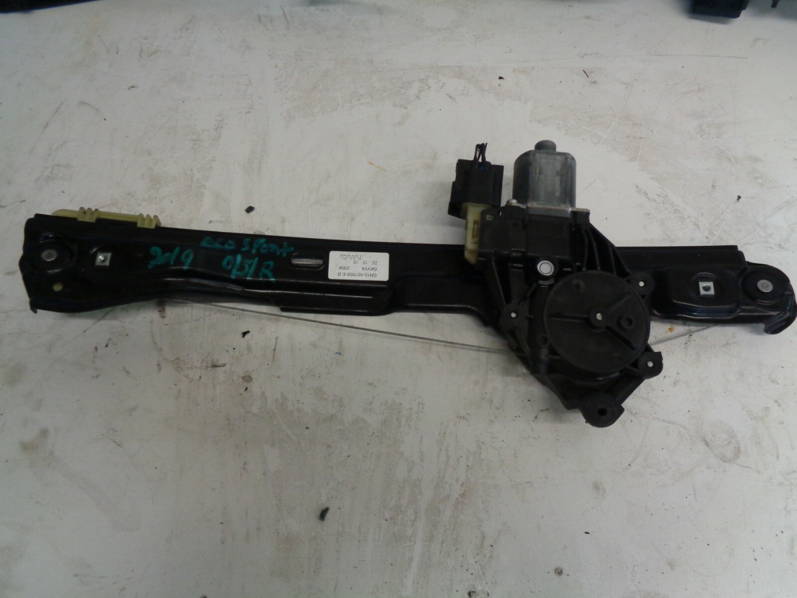 FORD ECOSPORT 2019 5DR OSR DRIVER REAR WINDOW REGULATOR AND MOTOR GN15A27000EB