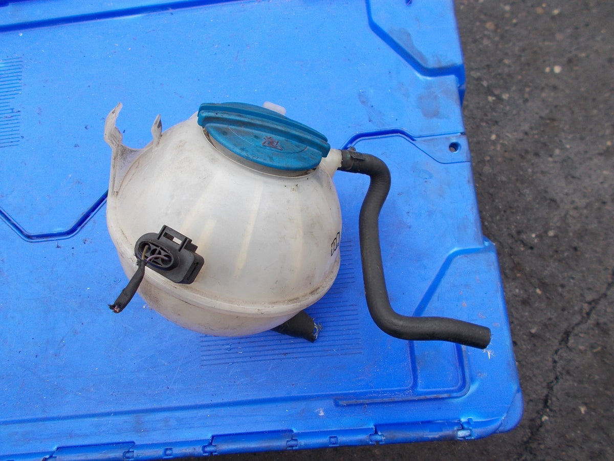 2007 VW VOLKSWAGEN JETTA SE HEADER TANK COOLANT EXPANSION TANK 1K0121407