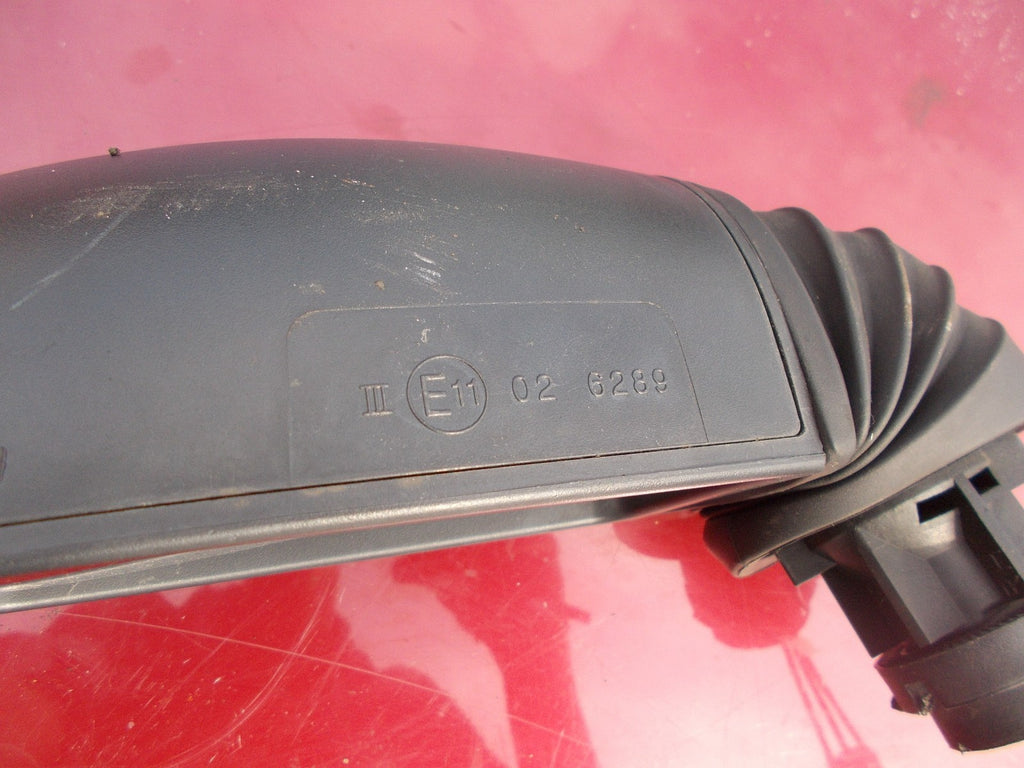 FIAT PUNTO NS/ PASSENGER SIDE MANUAL WING MIRROR E11026289