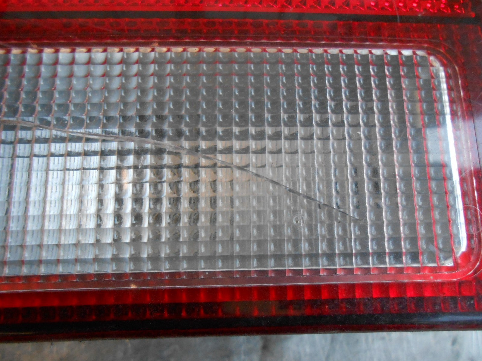 VW VOLKSWAGEN POLO 6N (MK3) 1994-1999 NSR PASSENGER SIDE REAR LIGHT 6N0945095A