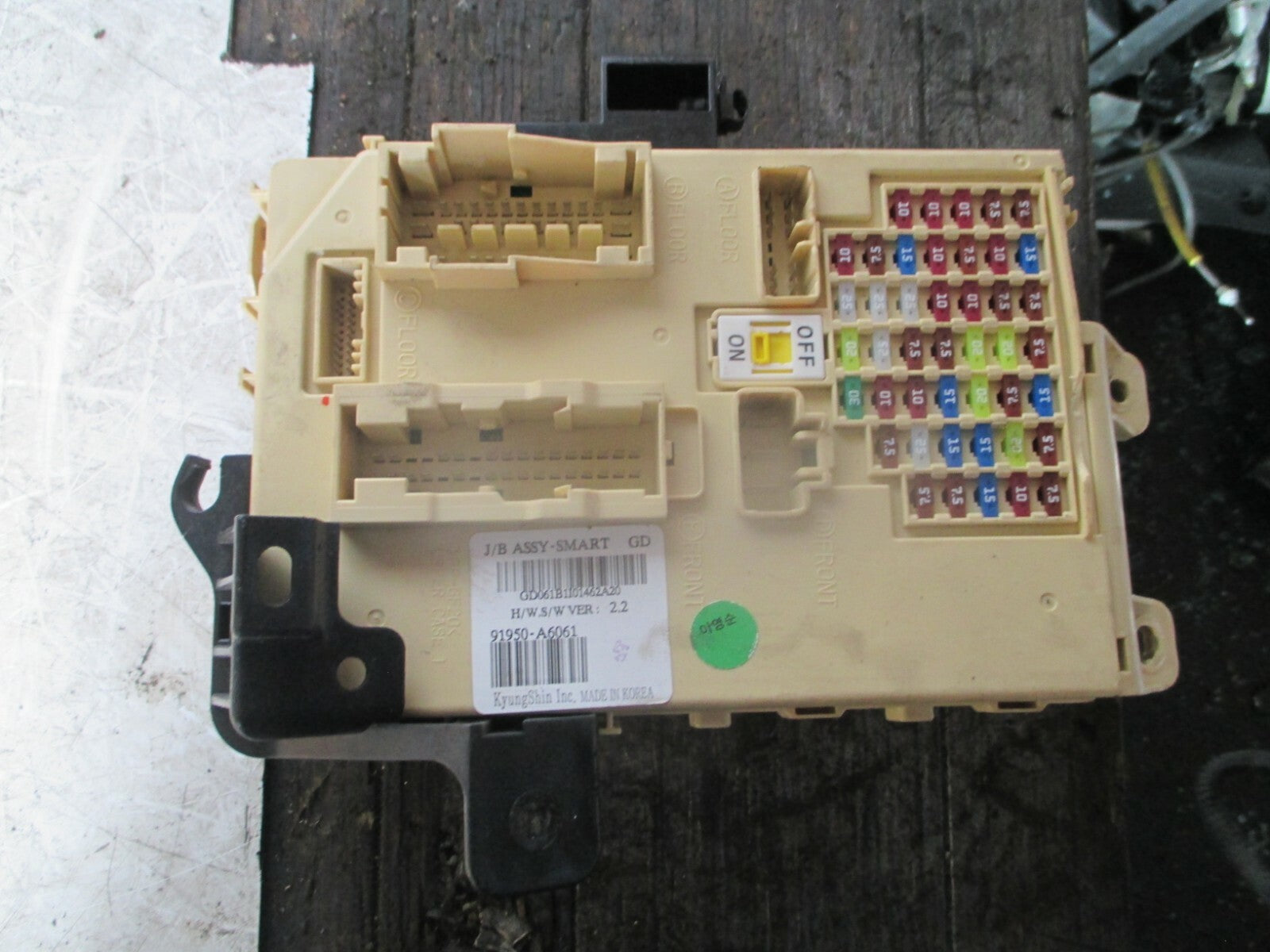 HYUNDAI I30 2017 FUSE MODULE 91950A6061