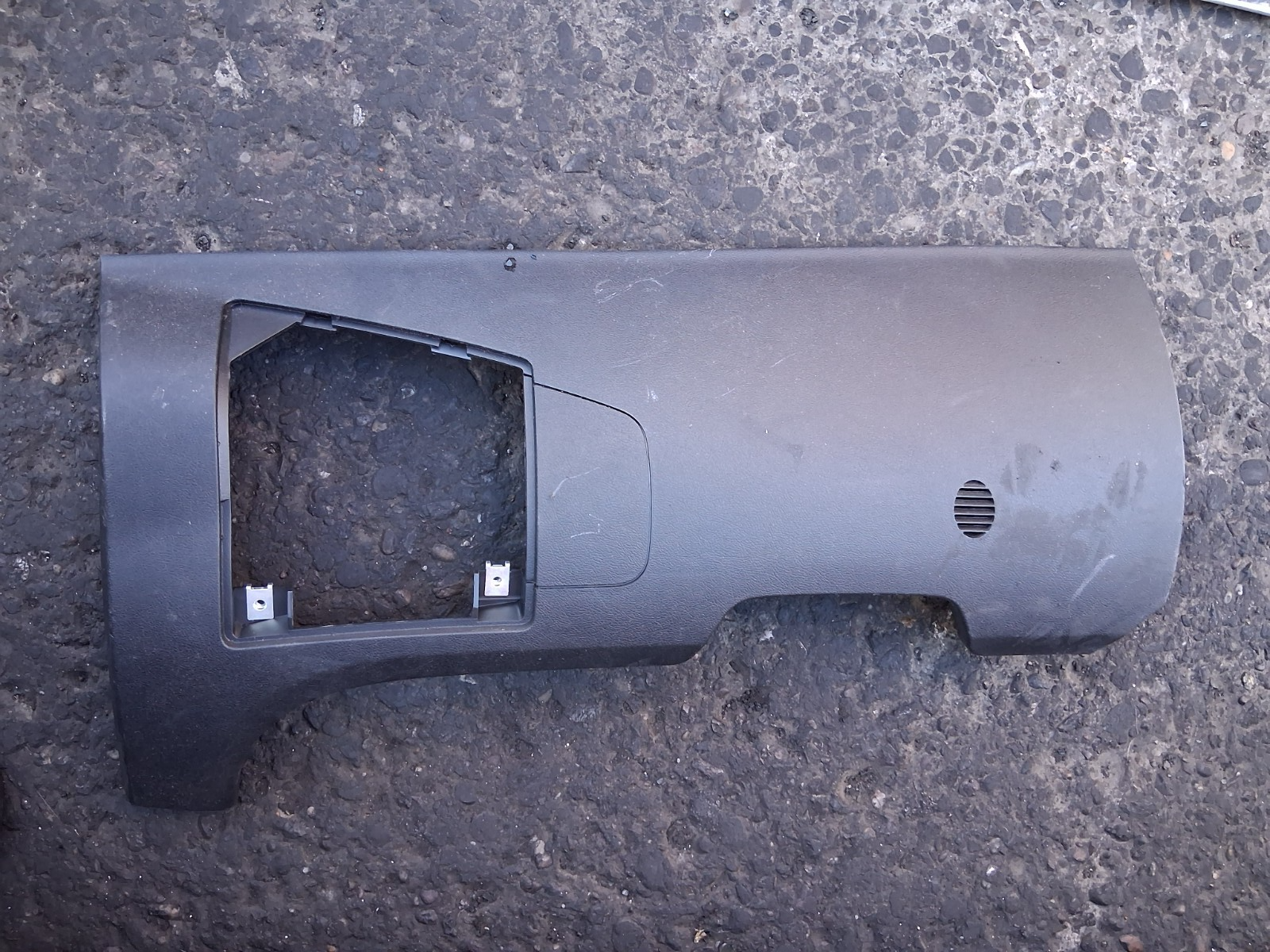 2024 FIAT DUCATO MK3 LOWER DASH PANEL FUSE RELAY COVER TRIM 1319232070