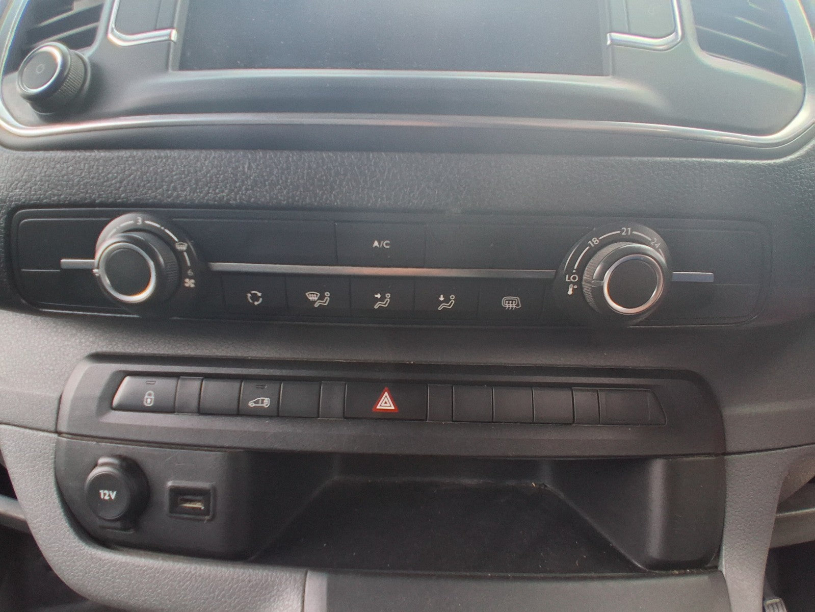 2019 CITROEN DISPATCH VIVARO MK3 HEATER AC CLIMATE CONTROL SWITCH PANEL