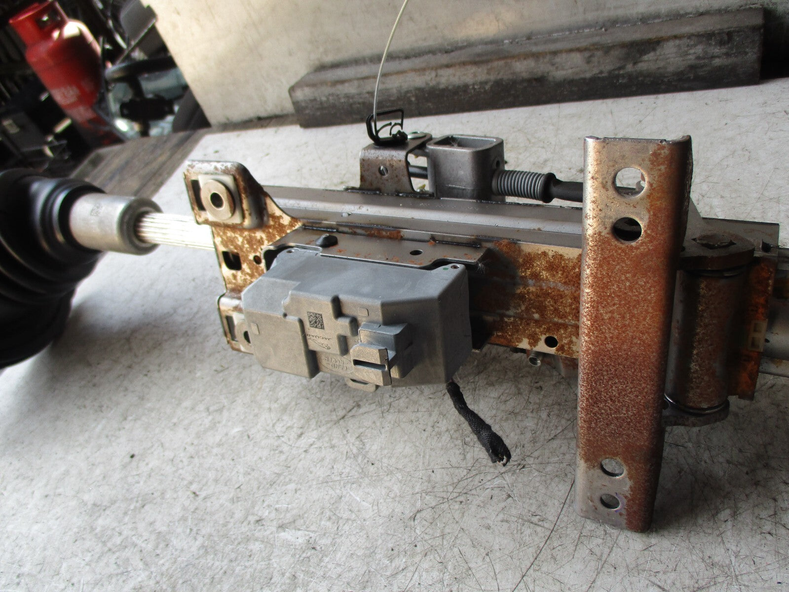 JAGUAR XE 2017 STEERING COLUMN GX733C529