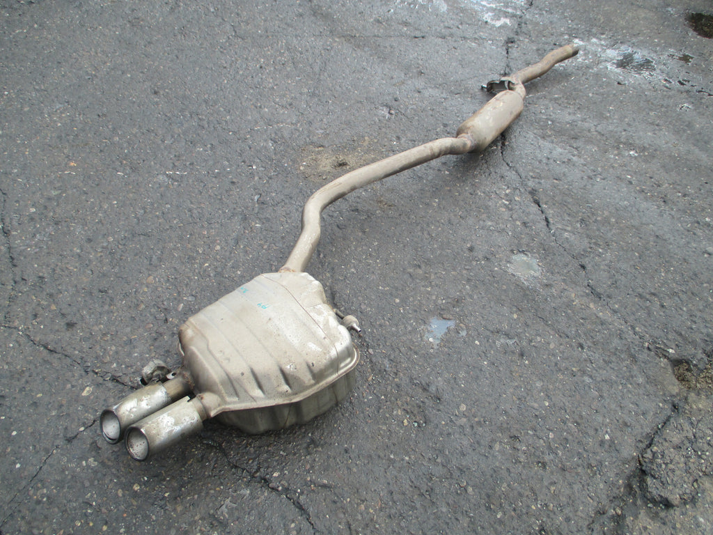 AUDI A4 2014 B8 2.0 TDI EXHAUST PIPE BACK BOX SILENCER 8K0253611BE