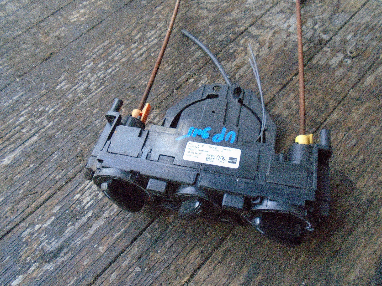 VW VOLKSWAGEN UP MK1 HEATER AC CLIMATE CONTROL SWITCH PANEL 1S0820045AD